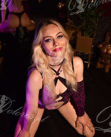 EMILIA BE BOSS